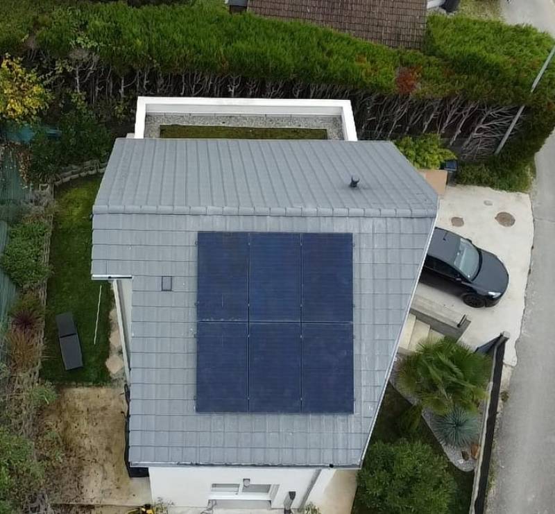  Installation de Panneaux Photovoltaïques à Poisy près d'Annecy